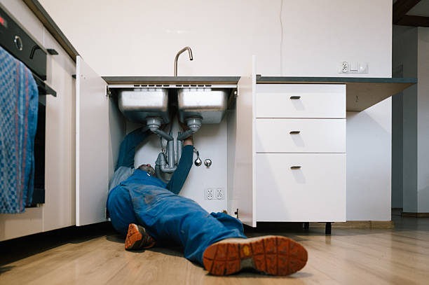 Professional Pipe Repair technician working in Thebes, IL